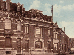 55 ascq - hotel de la poste 01